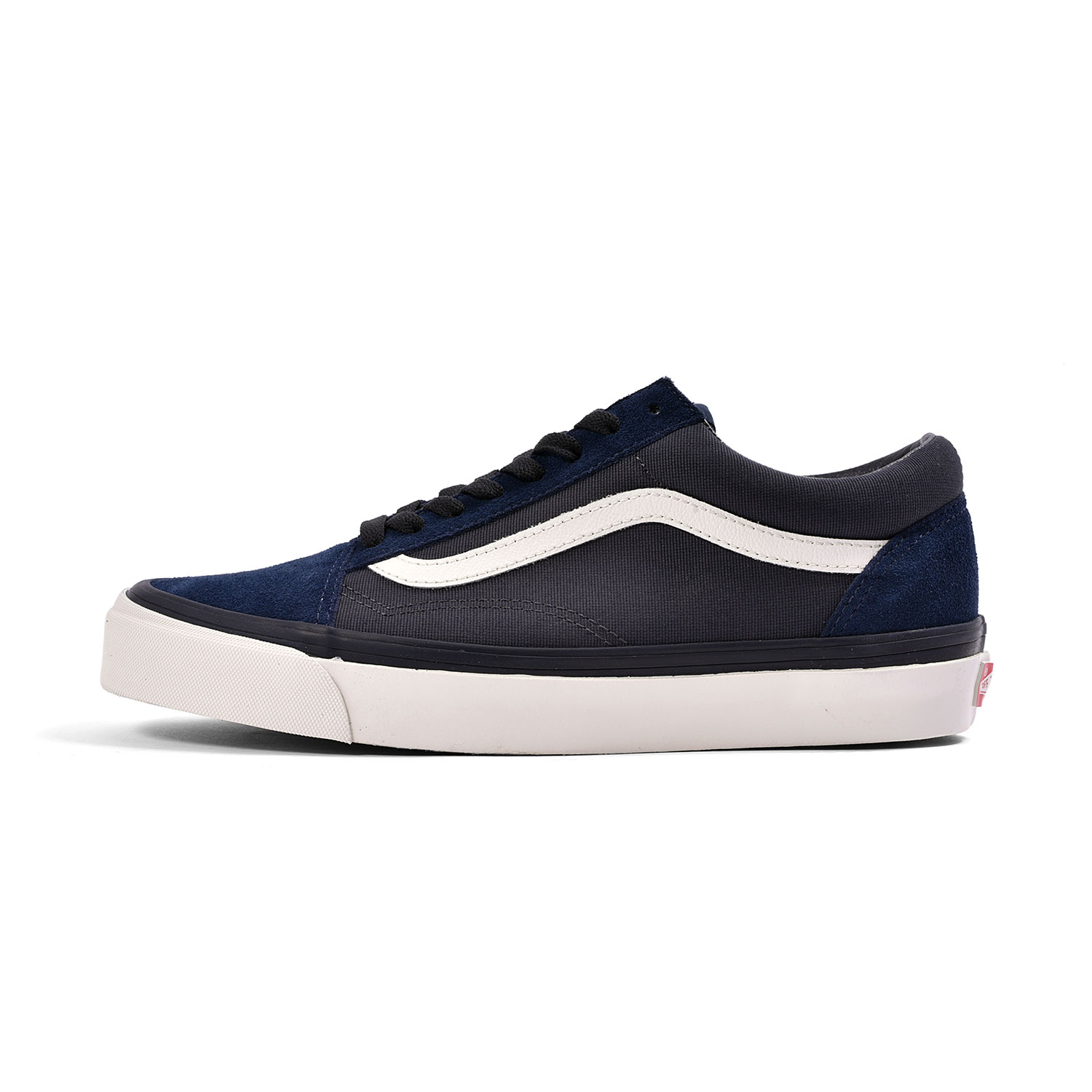 vault by vans x wtaps old skool lx