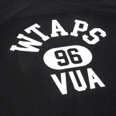 【都会的なシルエット】WTAPS QB フットボール Tシャツ ブラック 都会的なシルエット】WTAPS QB フットボール Tシャツ ブラック