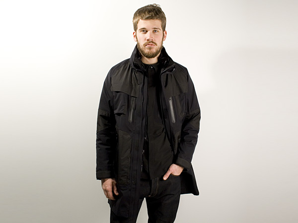 White mountaineering gore tex jacket hotsell
