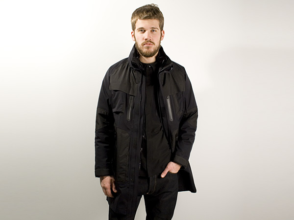 White Mountaineering BLK Gore-Tex Banshee Jacket | FIRMAMENT