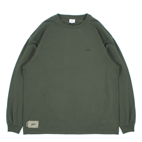 The Wtaps Spec Longsleeve T-Shirt is crafted from 100% cotton and features a printed logo on the left chest and motif centred on the back.  - 100% cotton - printed motif on left chest and back  - logo patch on lower front - regular size / oversized fit - 