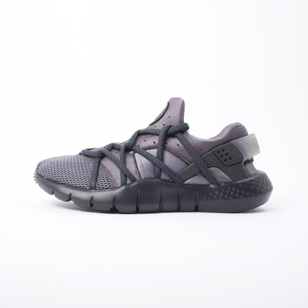 Nike Air Huarache NM