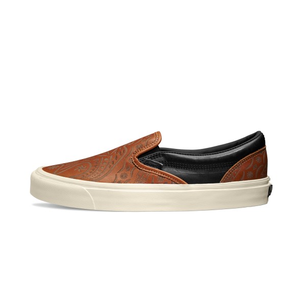 brooks slip on