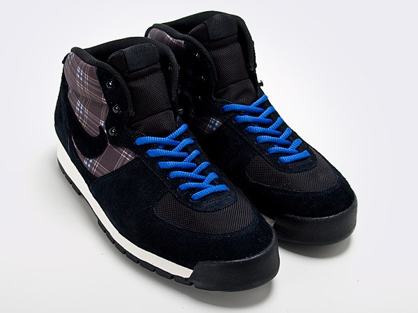 Nike Air Approach Mid | FIRMAMENT 