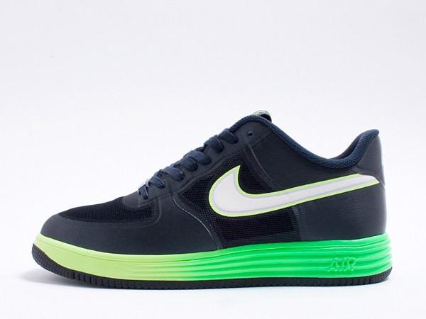 Nike Lunar Force 1 Fuse NRG | FIRMAMENT Berlin Renaissance Nike Zoom Match Classic Perforated | FIRMAMENT Berlin