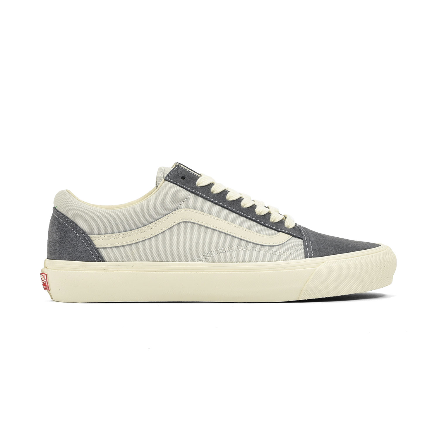 vans vault old skool lx white